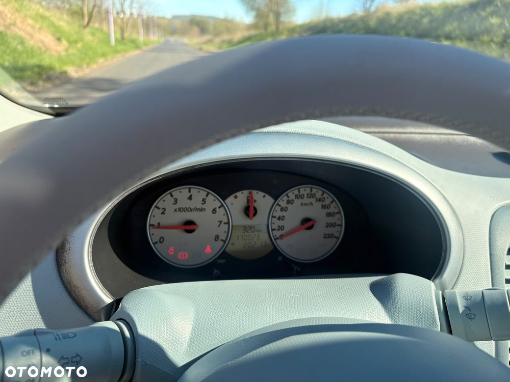 Nissan Micra - 11