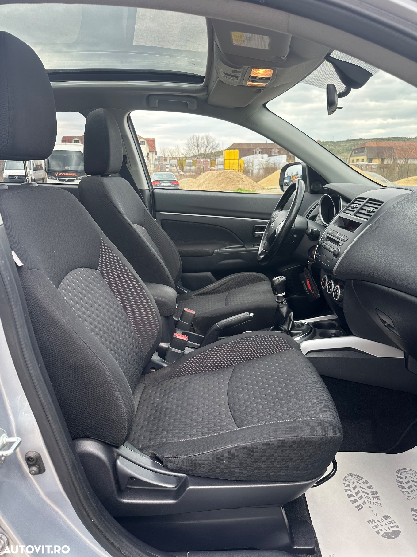 Mitsubishi ASX 1.8 DI-D 4WD Intense - 16