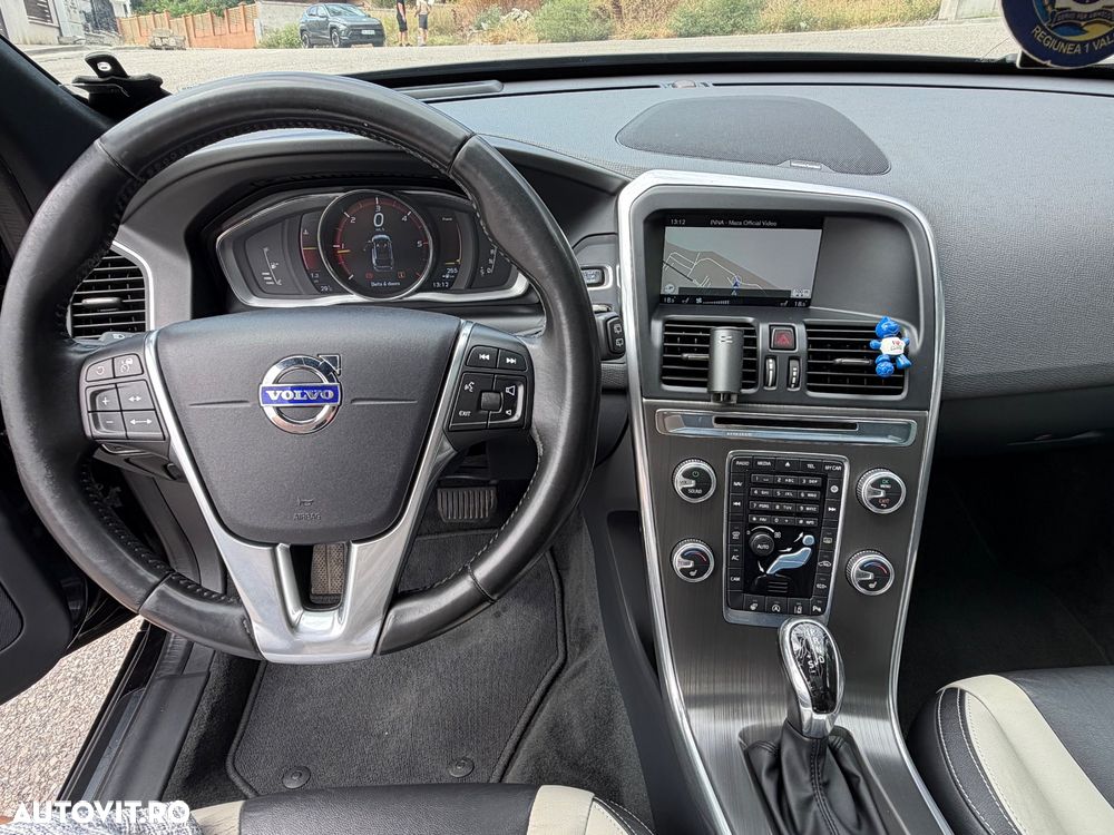 Volvo XC 60 D4 Geartronic Summum - 14