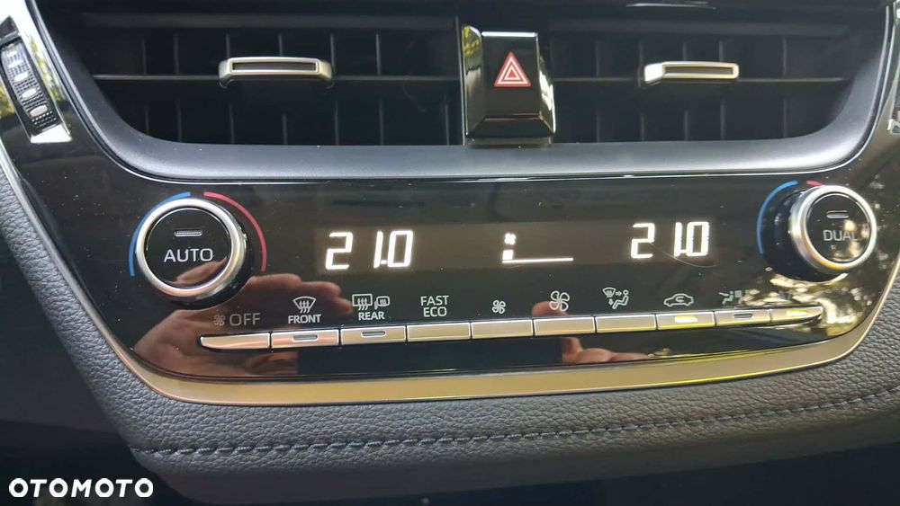 Toyota Corolla 1.8 Hybrid GPF Active - 14