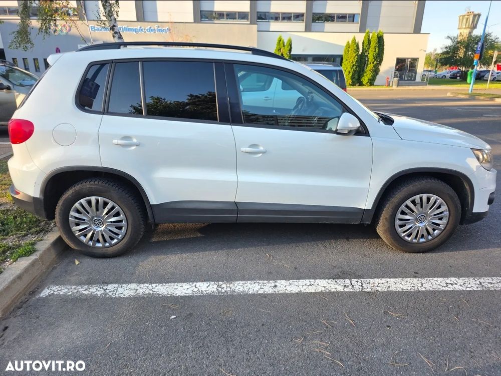 Volkswagen Tiguan 2.0 TDI DPF 4Mot Trendline - 3