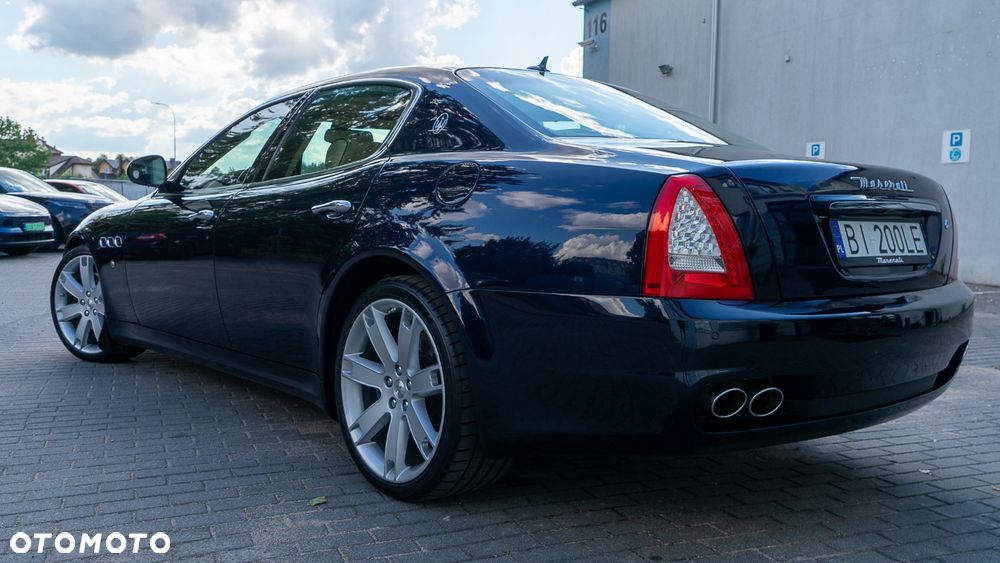 Maserati Quattroporte - 6