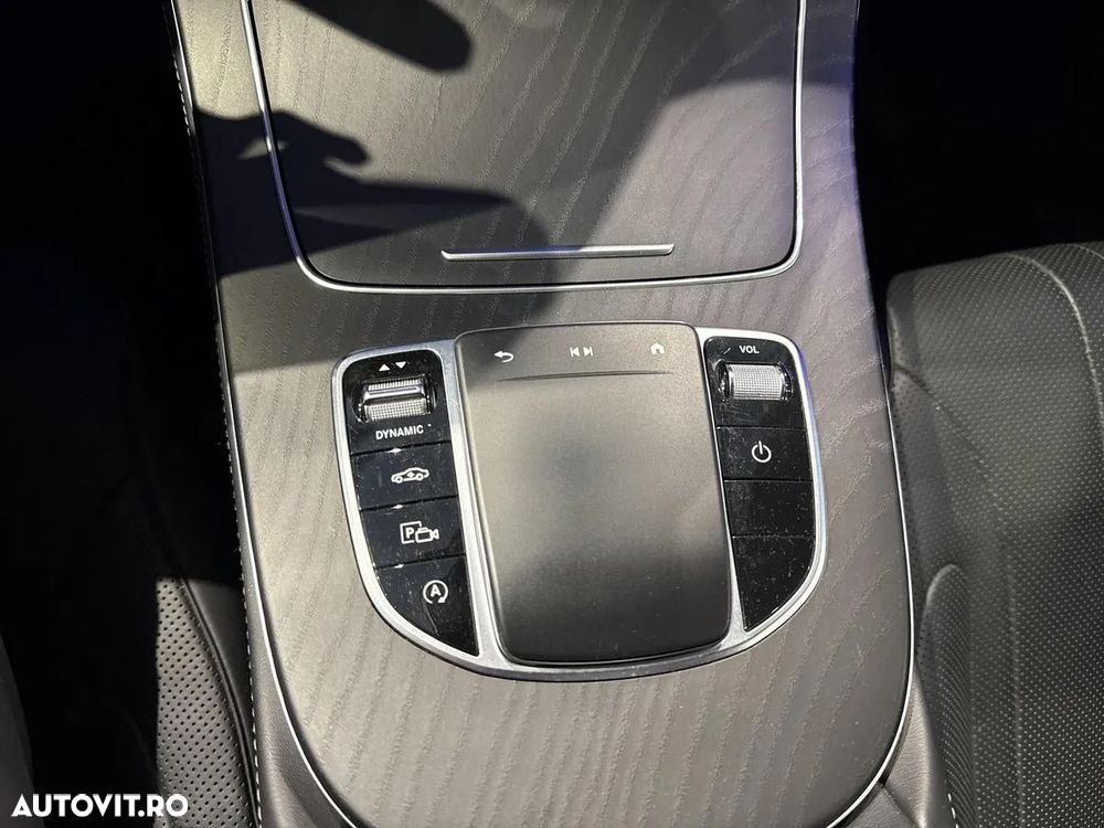 Mercedes-Benz CLS 450 MHEV 4MATIC Aut - 26