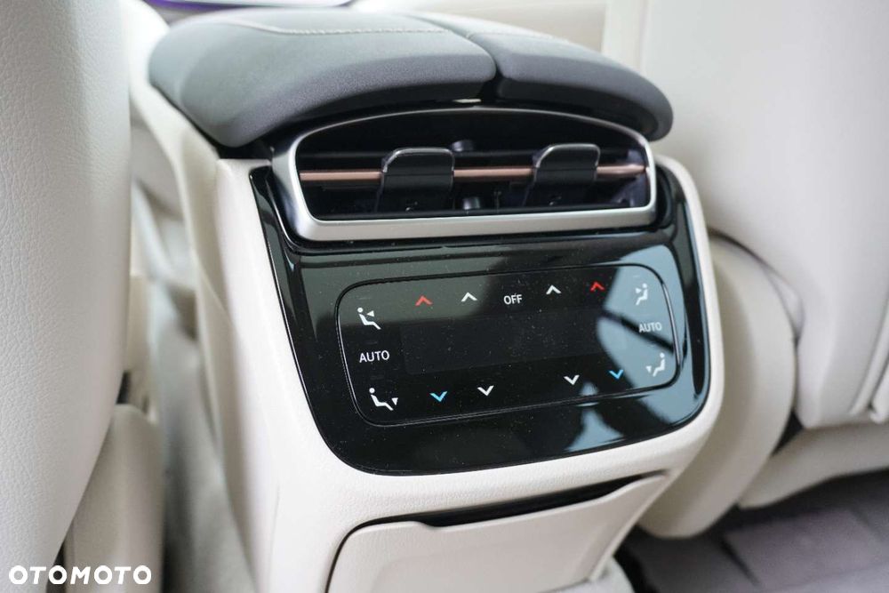Mercedes-Benz EQS - 30
