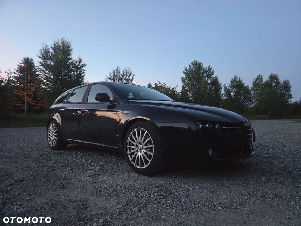 Alfa Romeo 159 - 1