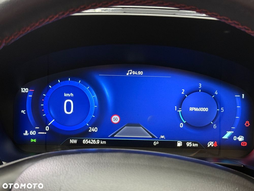 Ford Kuga 2.0 TDCi 2x4 ST-Line - 22