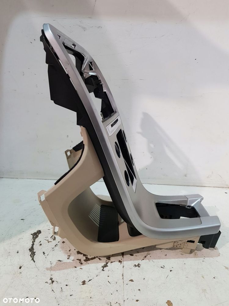 ramka panelu środkowego wodospad 39864993 volvo xc60 i 3.2b eu 12 rok - 6