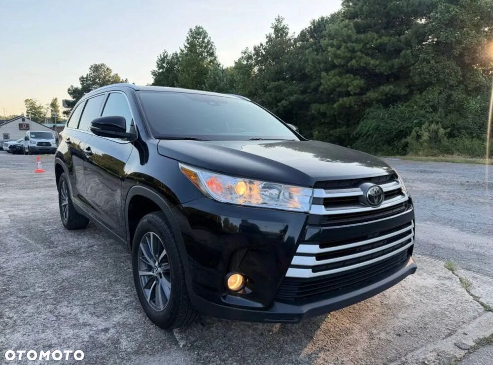 Toyota Highlander - 3