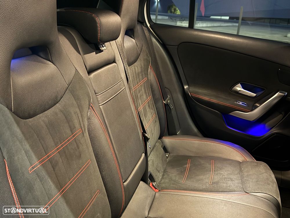 Mercedes-Benz A 200 AMG Line Aut. - 48