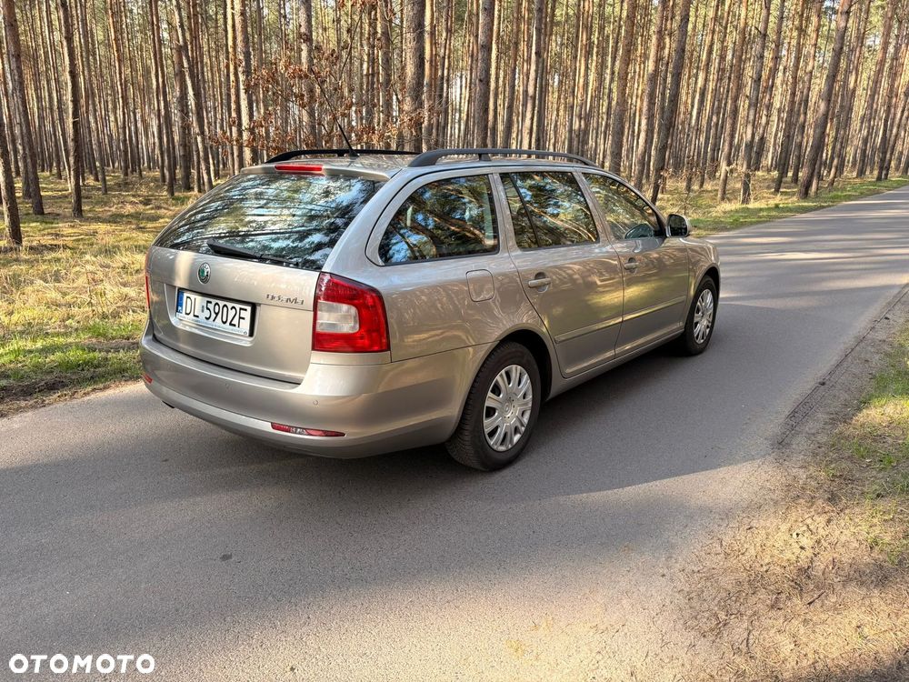 Skoda Octavia - 2