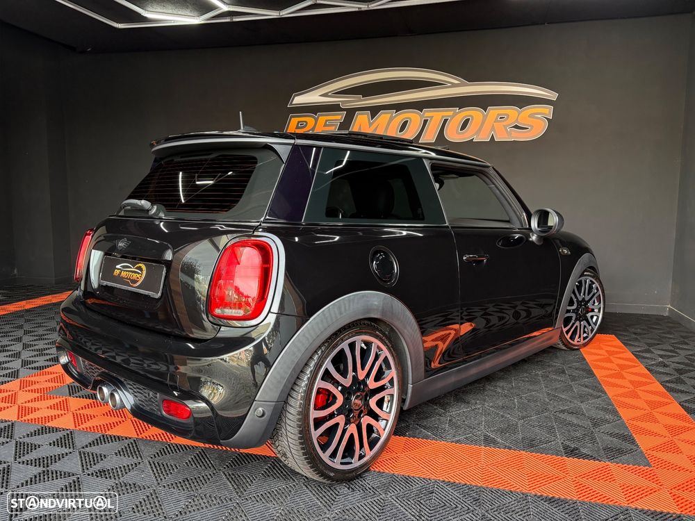 MINI 3 Portas Cooper SD Aut. - 31