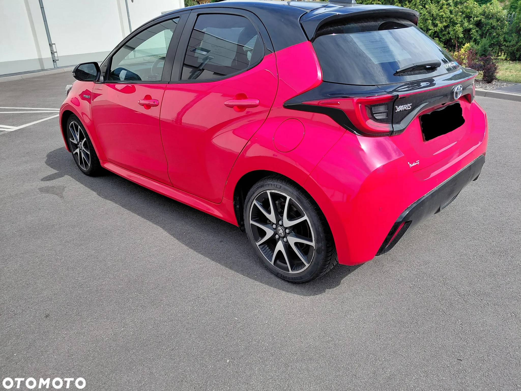 Toyota Yaris Hybrid 1.5 Premiere Edition - 4