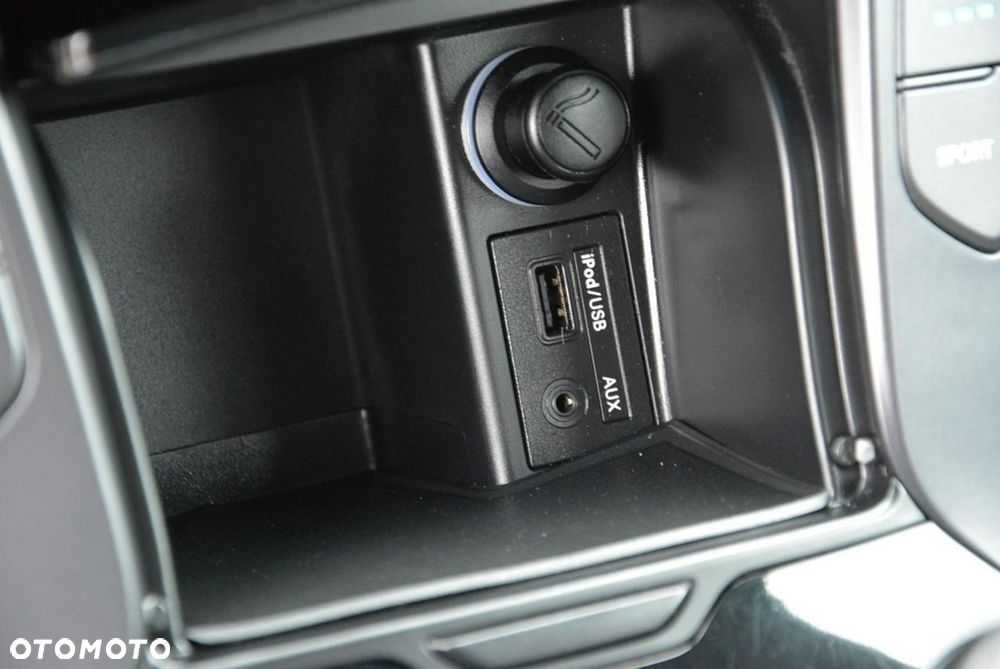 Hyundai i40 2.0 Automatik Premium - 33