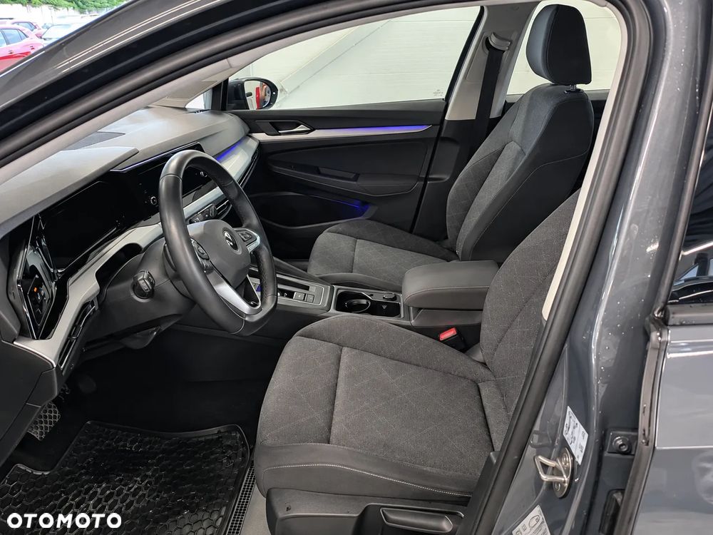 Volkswagen Golf 1.5 eTSI EVO Life DSG - 6