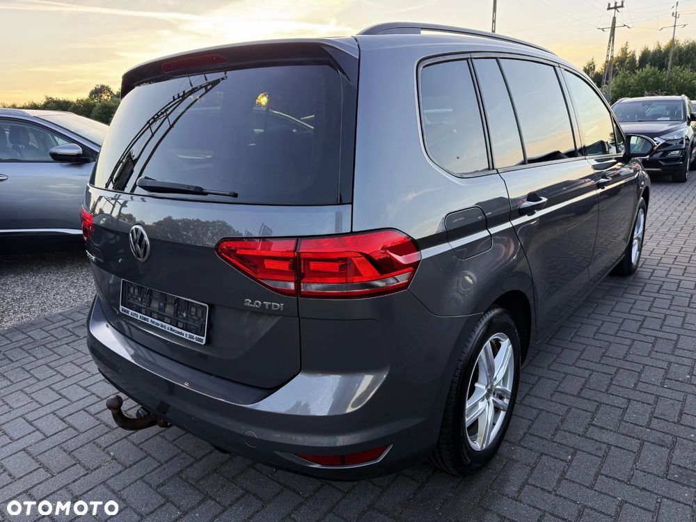 Volkswagen Touran 2.0 TDI SCR Comfortline - 4
