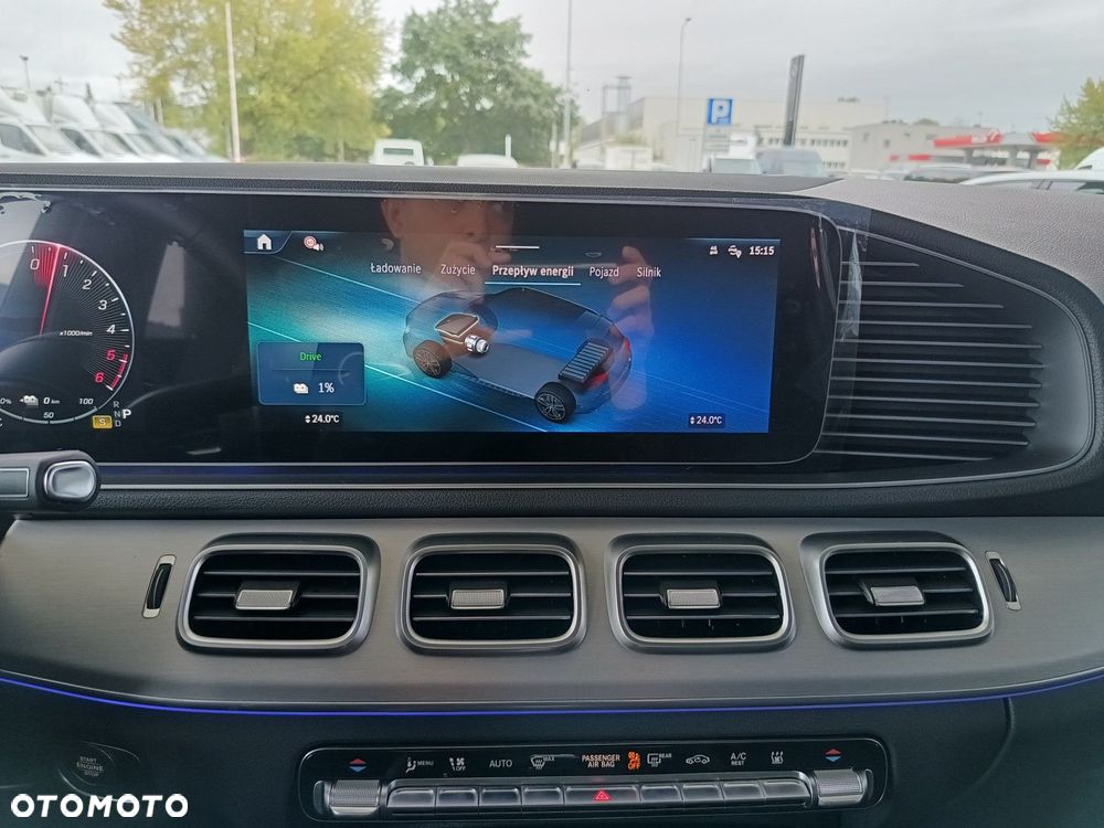 Mercedes-Benz GLE - 26