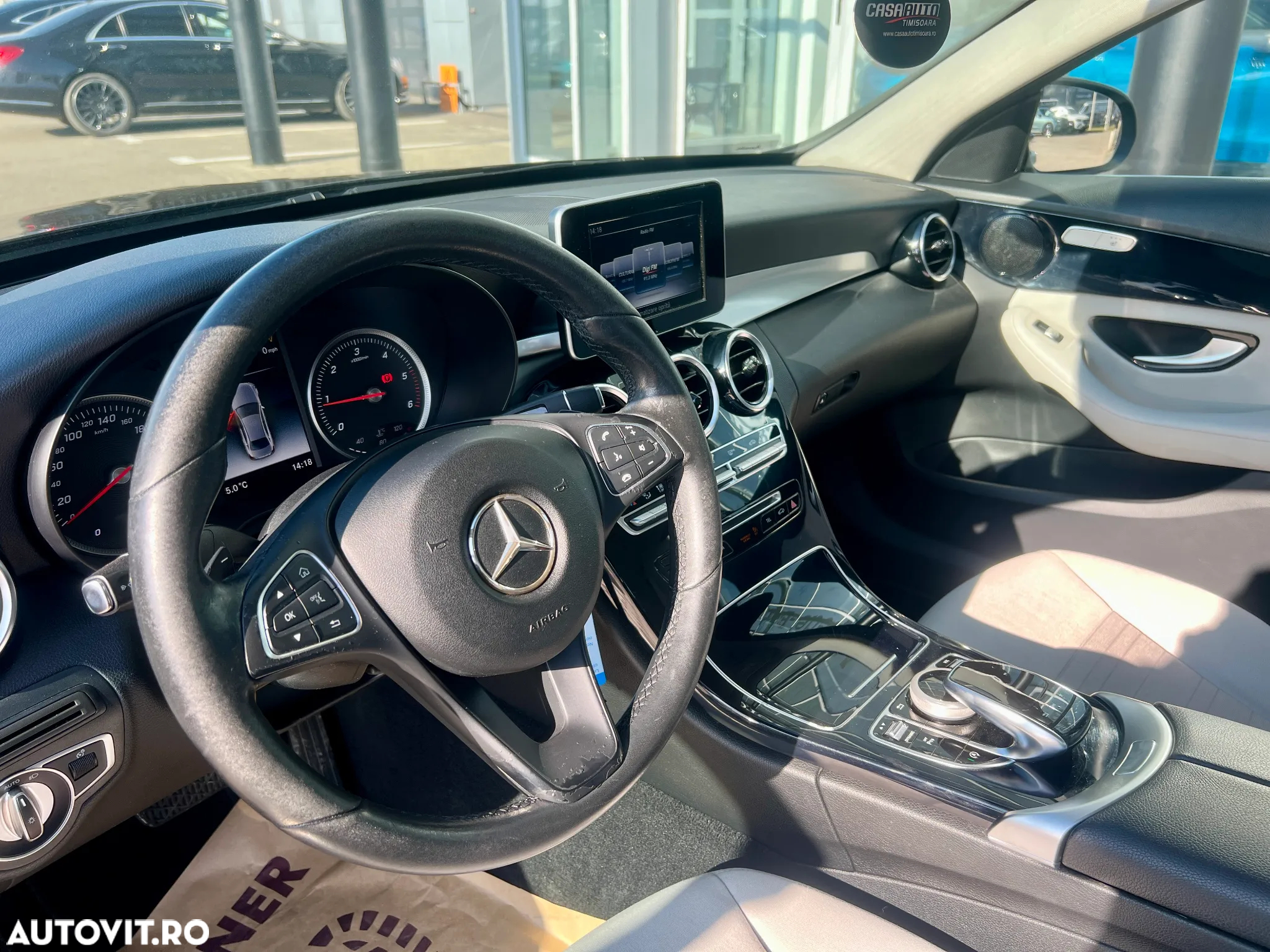 Mercedes-Benz C - 10