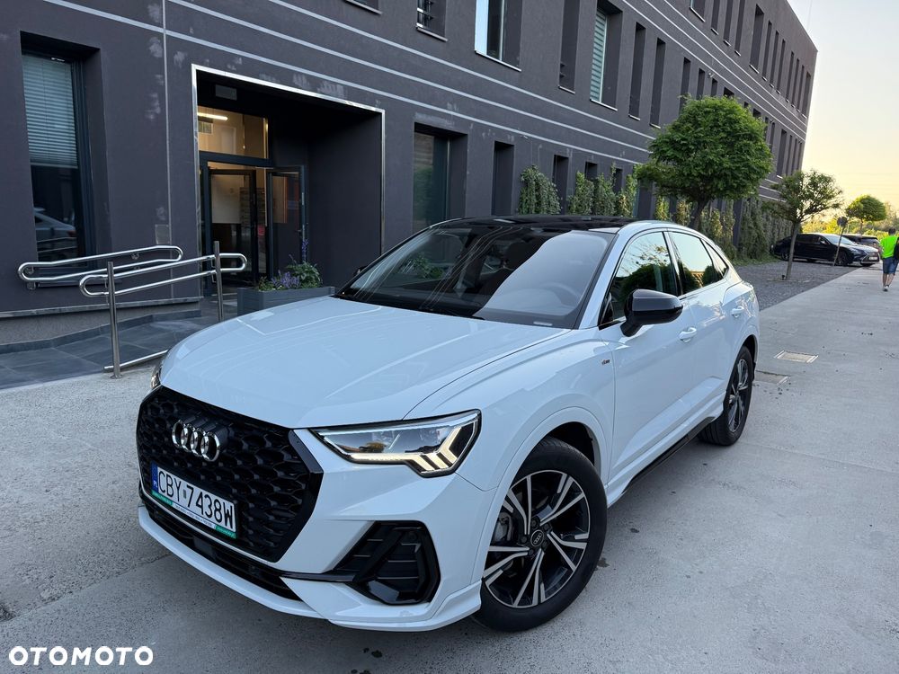 Audi Q3 Sportback 40 TFSI Quattro S-Line S tronic - 2