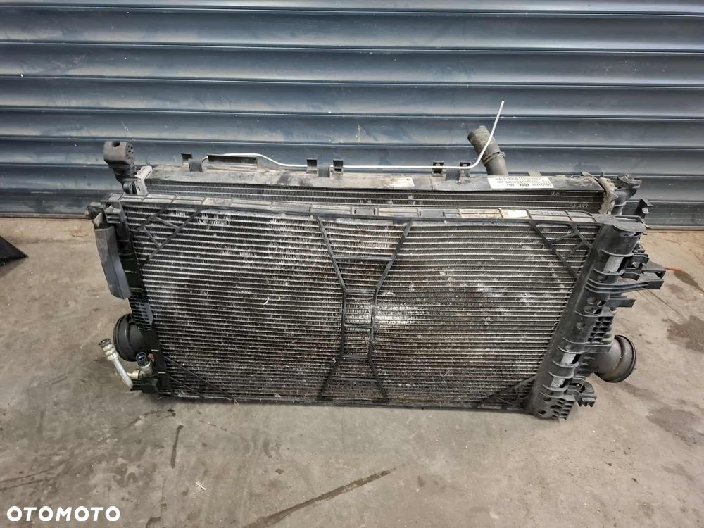 KOMPLET CHŁODNIC CHŁODNICA WODY KLIMATYZACJI INTERCOOLERA WENTYLATORY OPEL INSIGNIA A 2,0 CDTI - 4