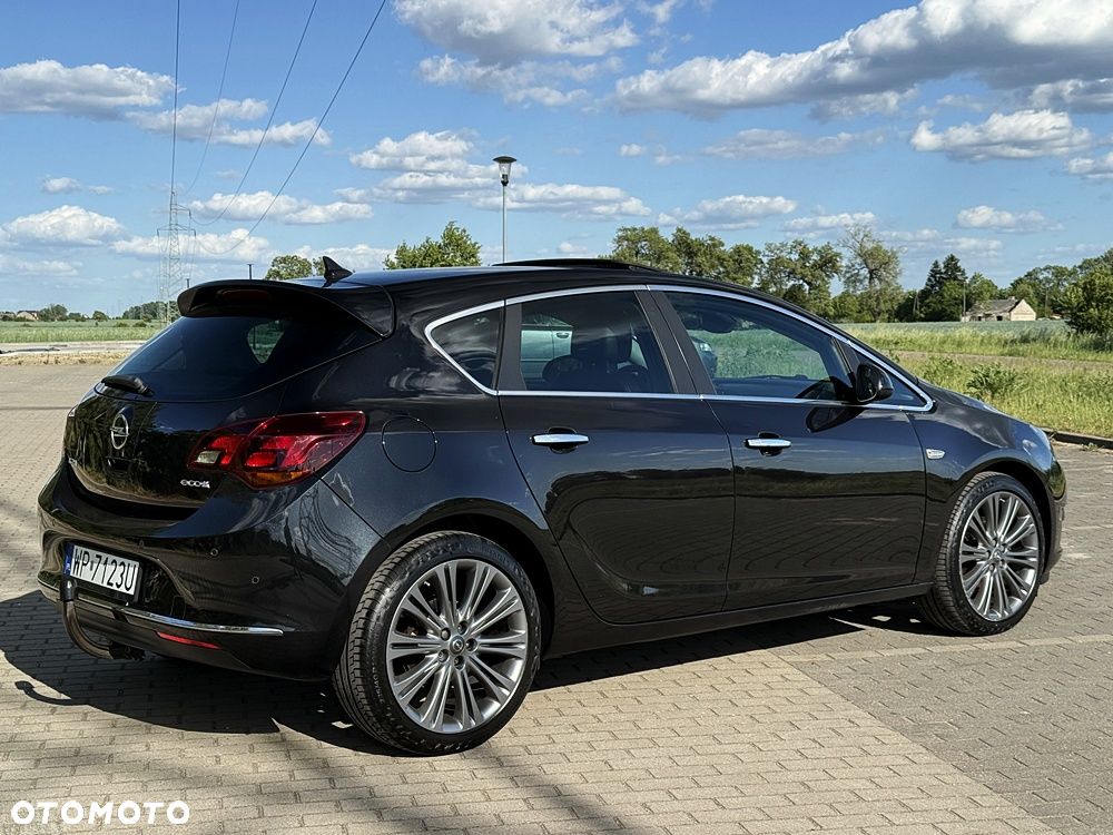 Opel Astra 1.4 Turbo - 12