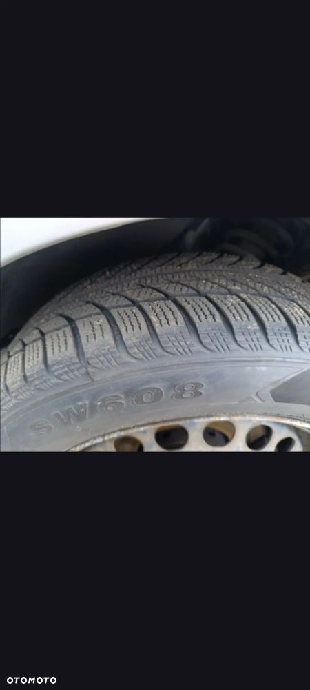 Audi A4 Limousine - 14