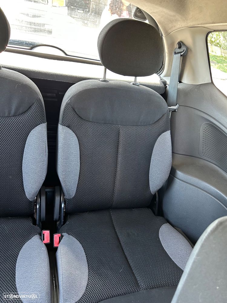 Citroën C2 1.4 HDi VTR - 13