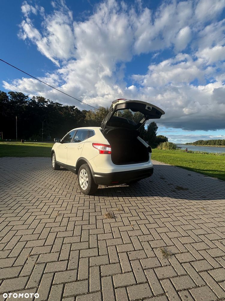 Nissan Qashqai 2015 photo 5