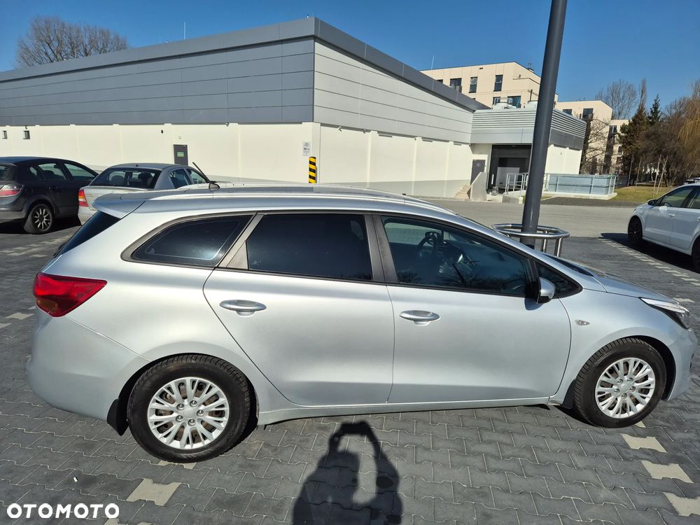 Kia Ceed 1.4 CRDi M - 4