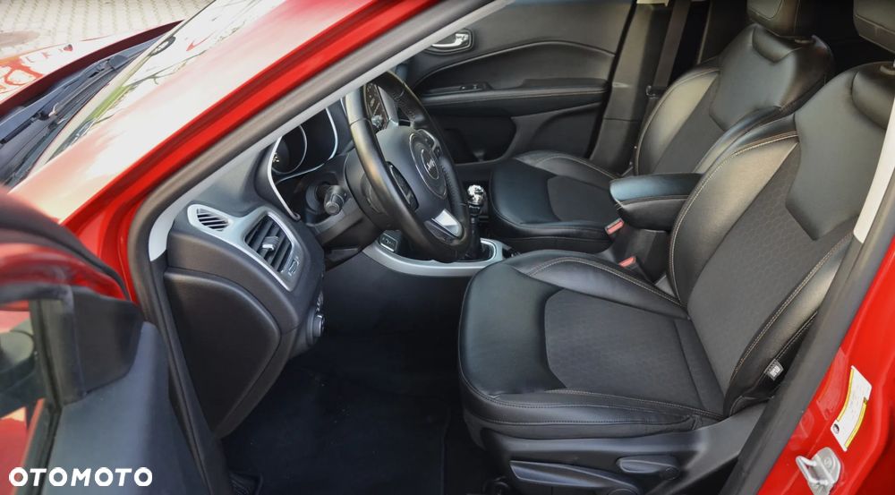 Jeep Compass 1.4 MultiAir Longitude - 18