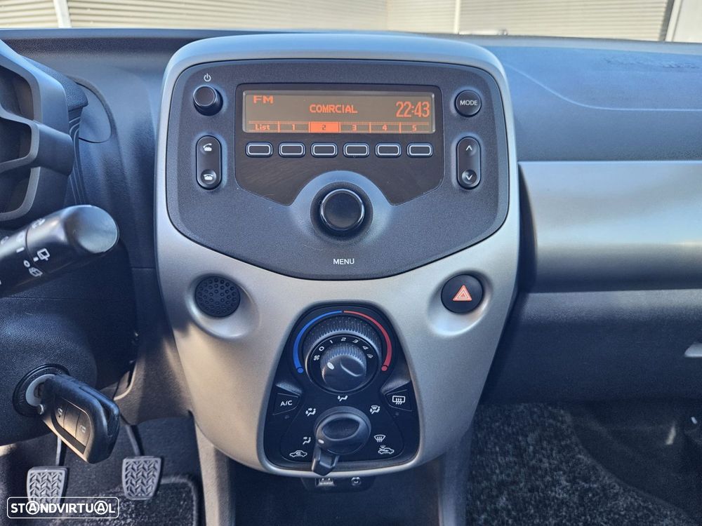 Peugeot 108 1.0 VTi Active - 28