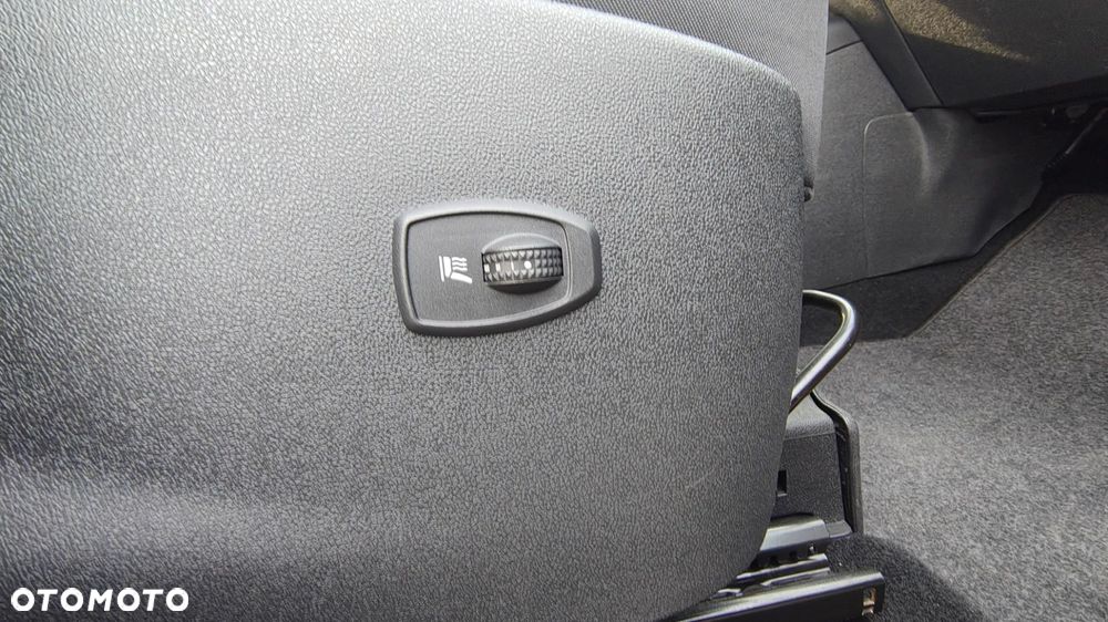 Renault Scenic ENERGY TCe 130 S&S LIMITED - 29