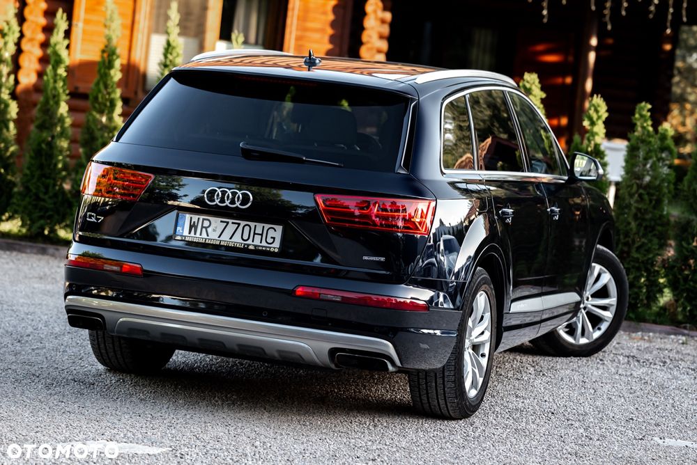 Audi Q7 - 9