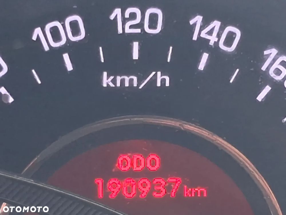 Kia Sportage 1.7 CRDI XL 2WD - 18