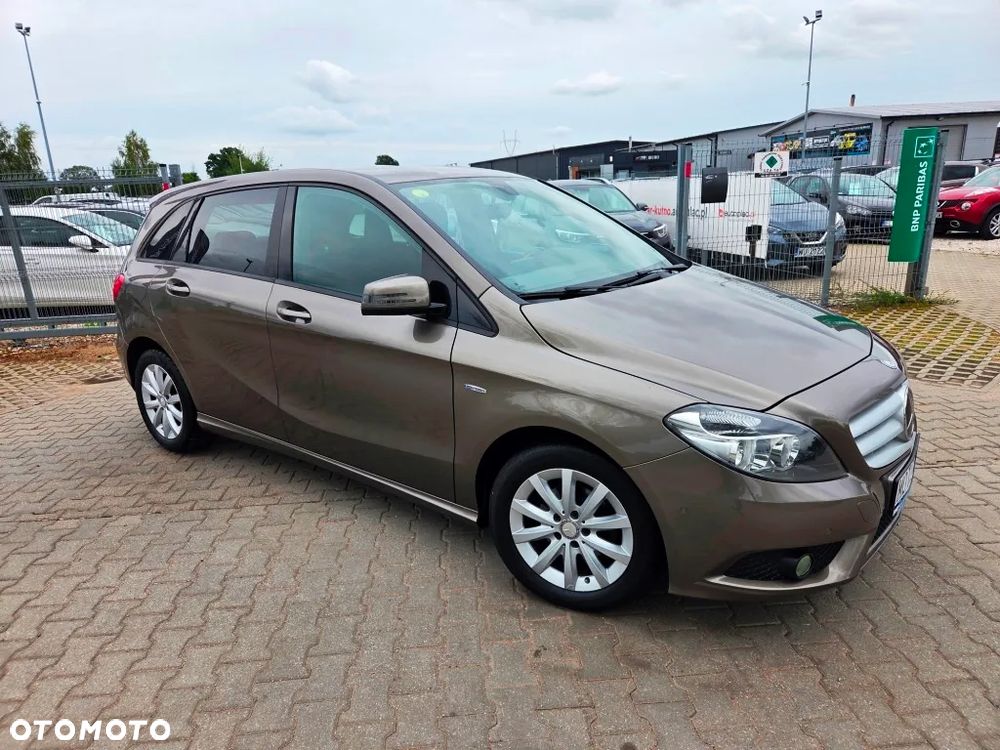 Mercedes-Benz Klasa B 180 CDI (BlueEFFICIENCY) 7G-DCT - 5