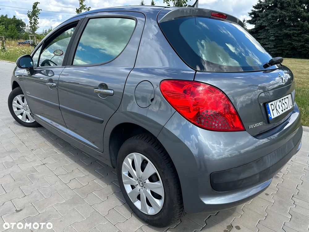 Peugeot 207 75 Urban Move - 10