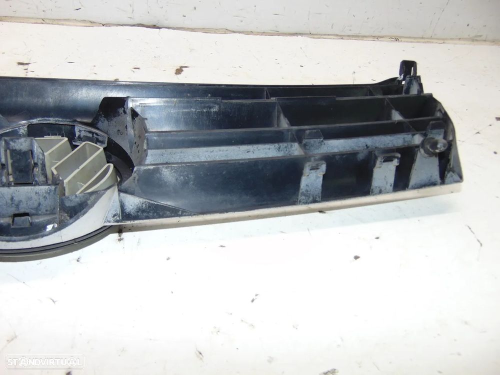 VW Passat grelha - 5