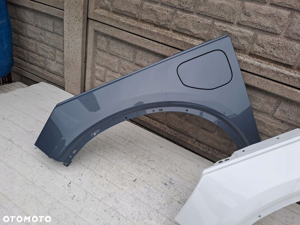 volvo xc40 xc-40 c40 hybryda plug in błotnik lewy oryginał - 3