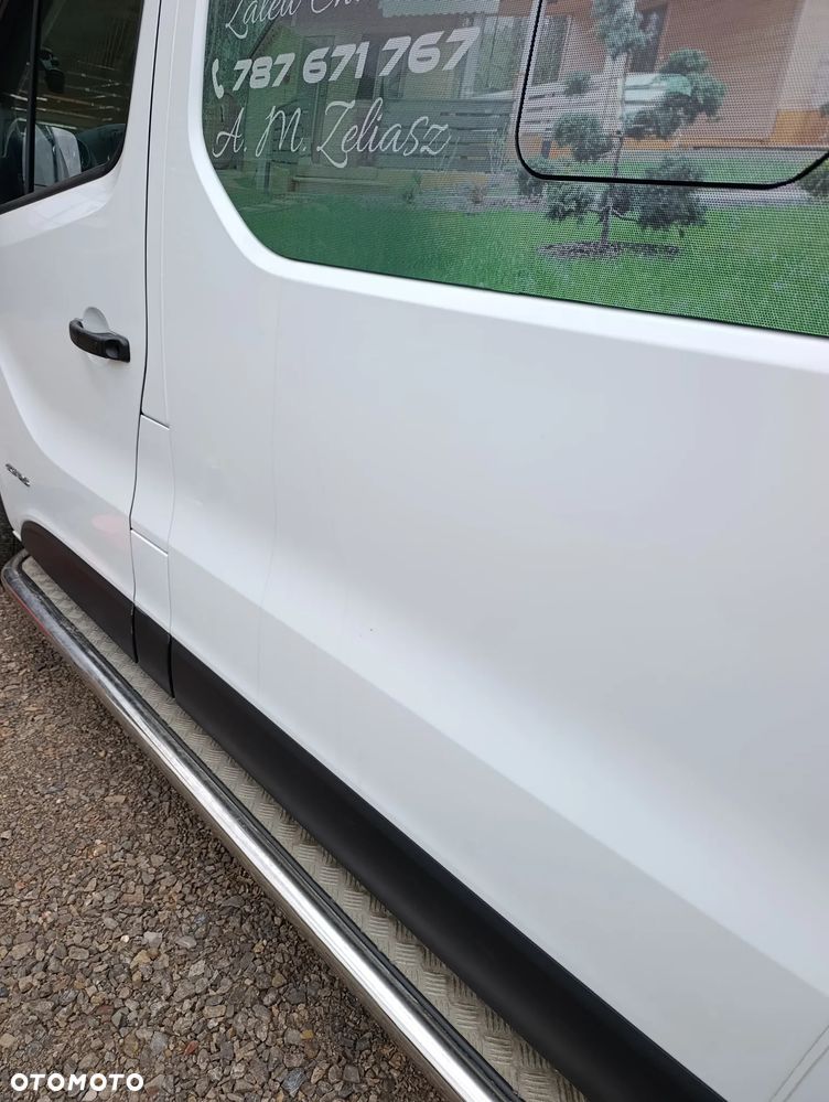 Renault Trafic - 12