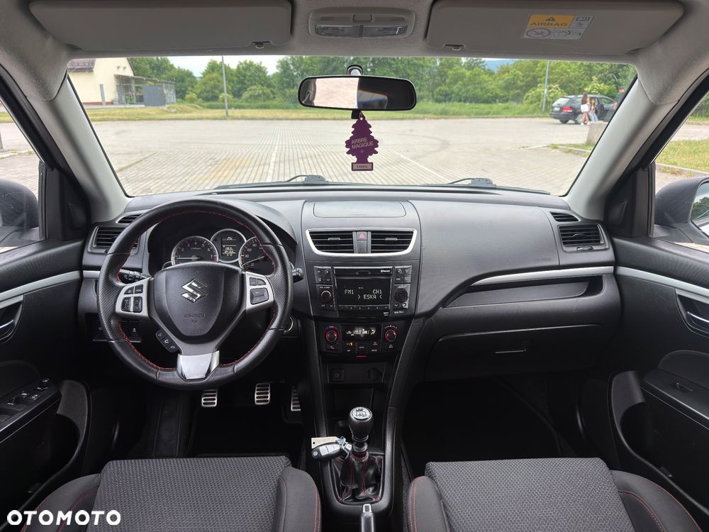 Suzuki Swift 1.6 Sport - 11