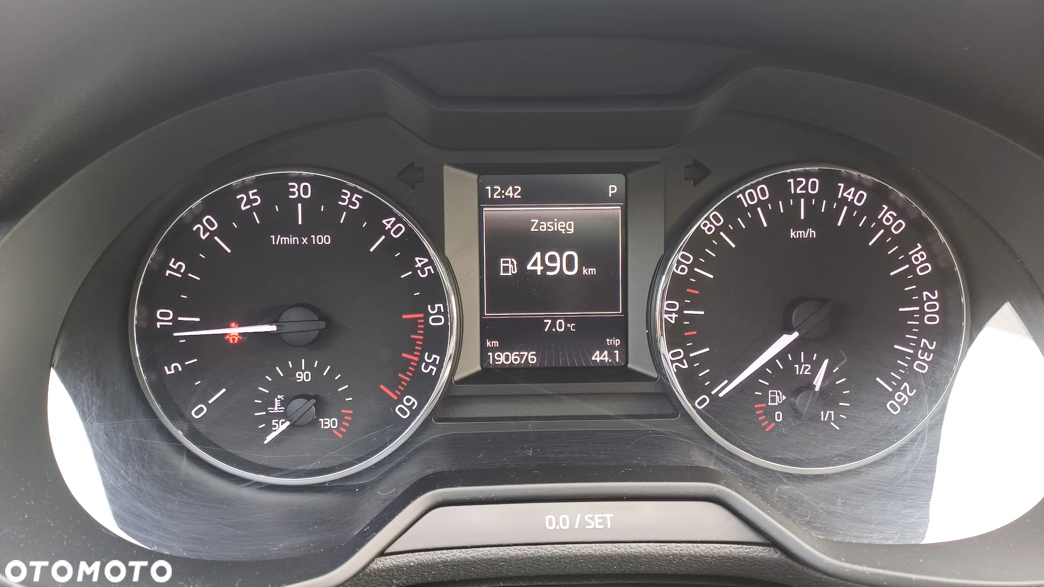 Volkswagen Passat - 14