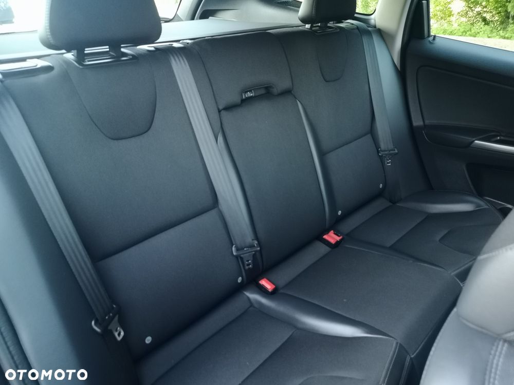 Volvo XC 60 - 19