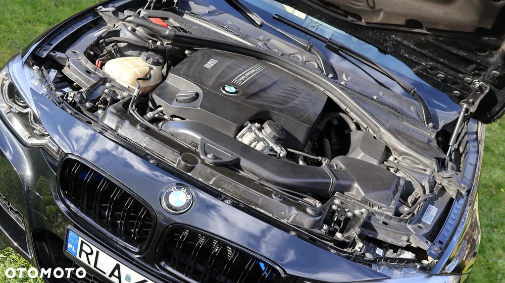 BMW Seria 3 335i xDrive M Sport - 26