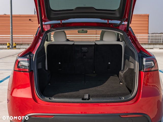 Tesla Y Model Long Range Dual Motor AWD - 39
