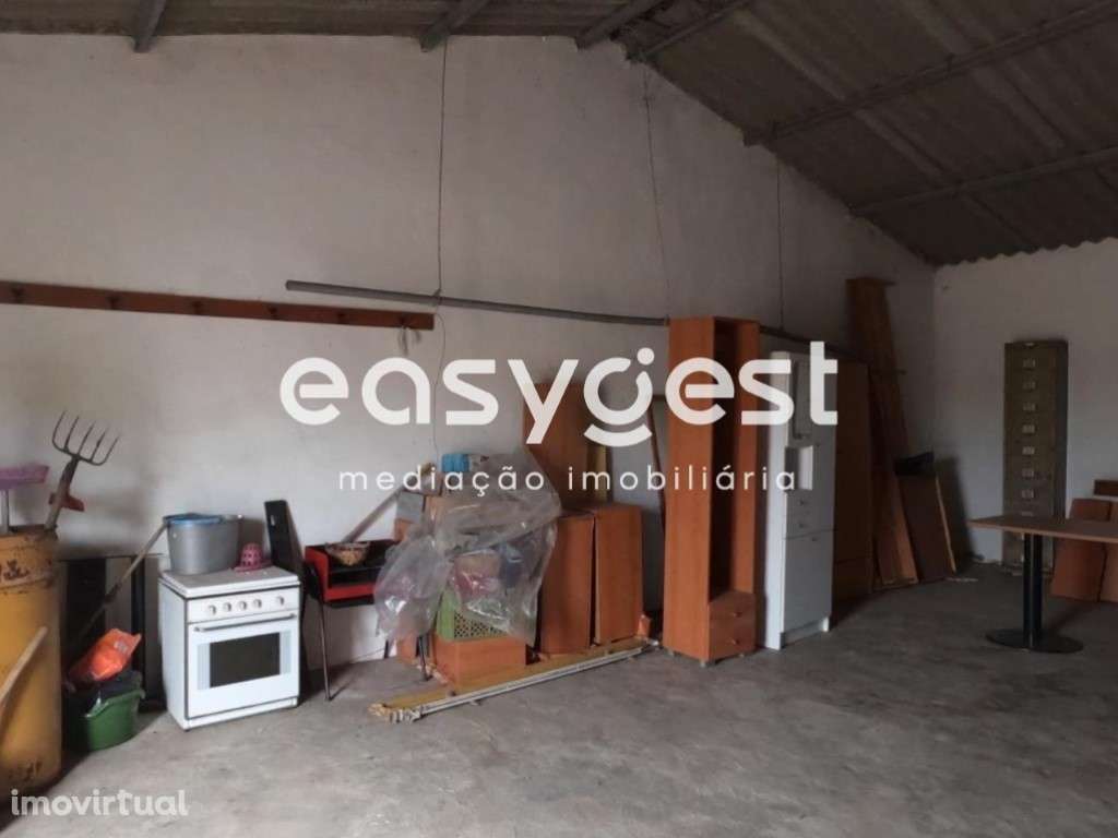 Terreno Rústico e Armazém com uma área de 6.290m2 em Montes Velhos - Grande imagem: 4/6