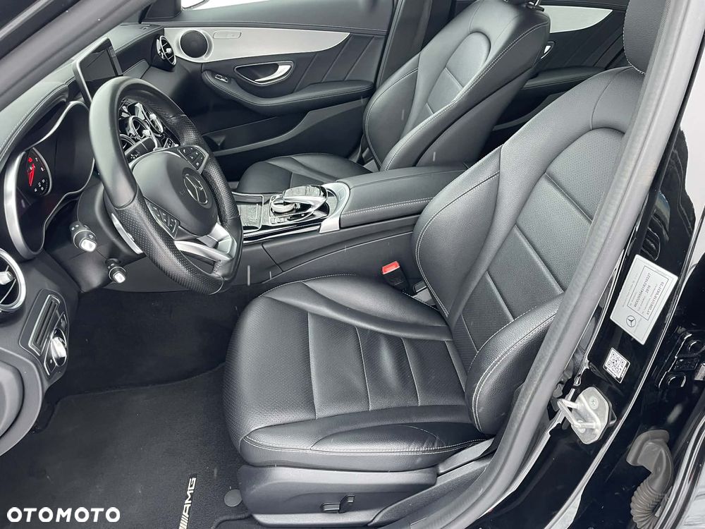 Mercedes-Benz Klasa C 200 4-Matic 7G-TRONIC - 21