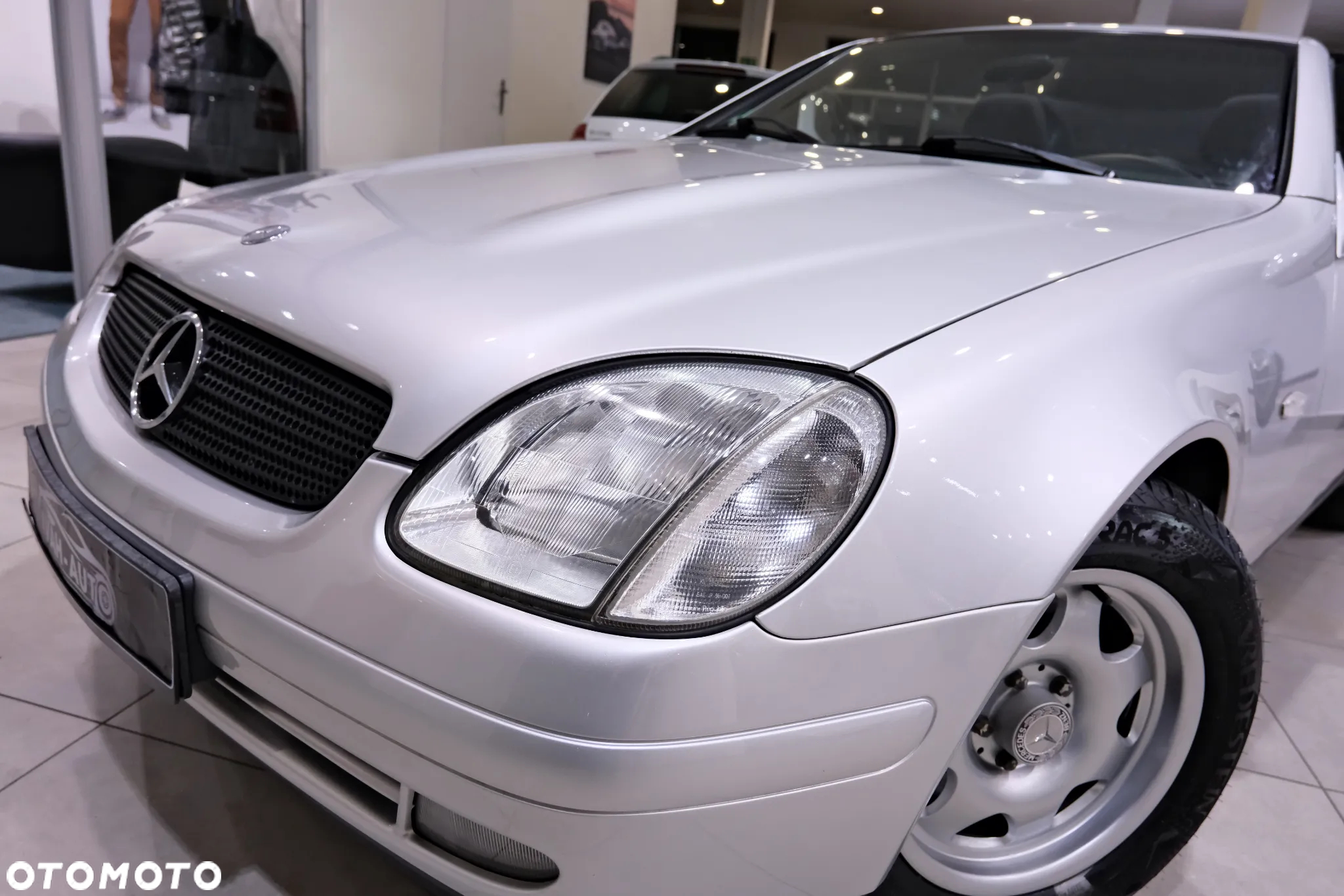Mercedes-Benz SLK 200 - 23