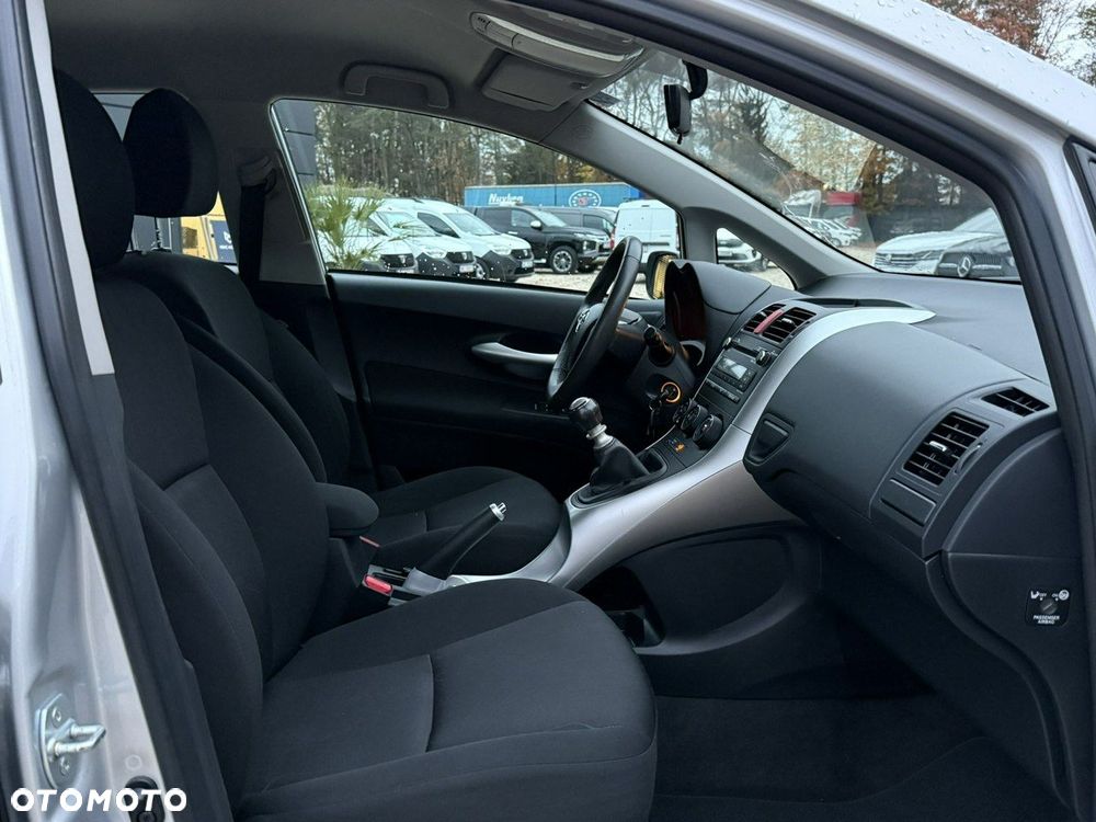 Toyota Auris 1.6 Active - 19
