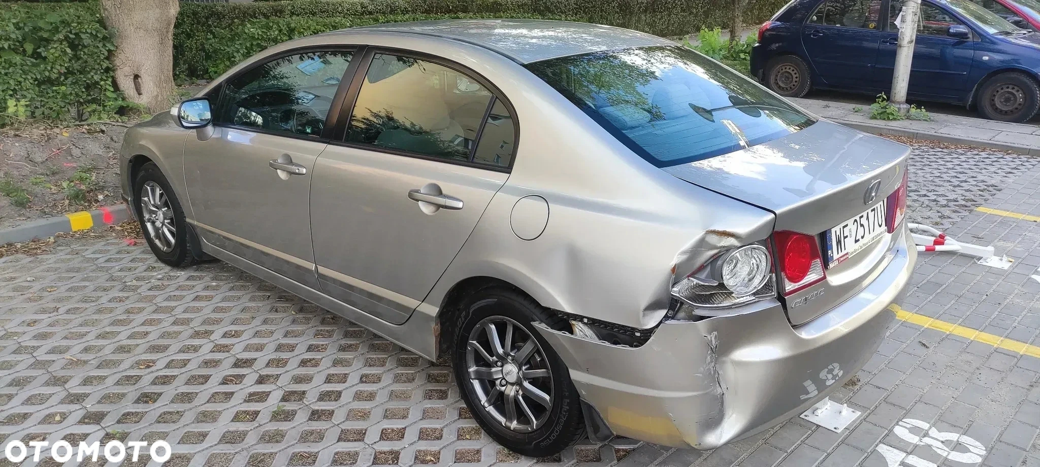 Honda Civic 1.8 Comfort - 5