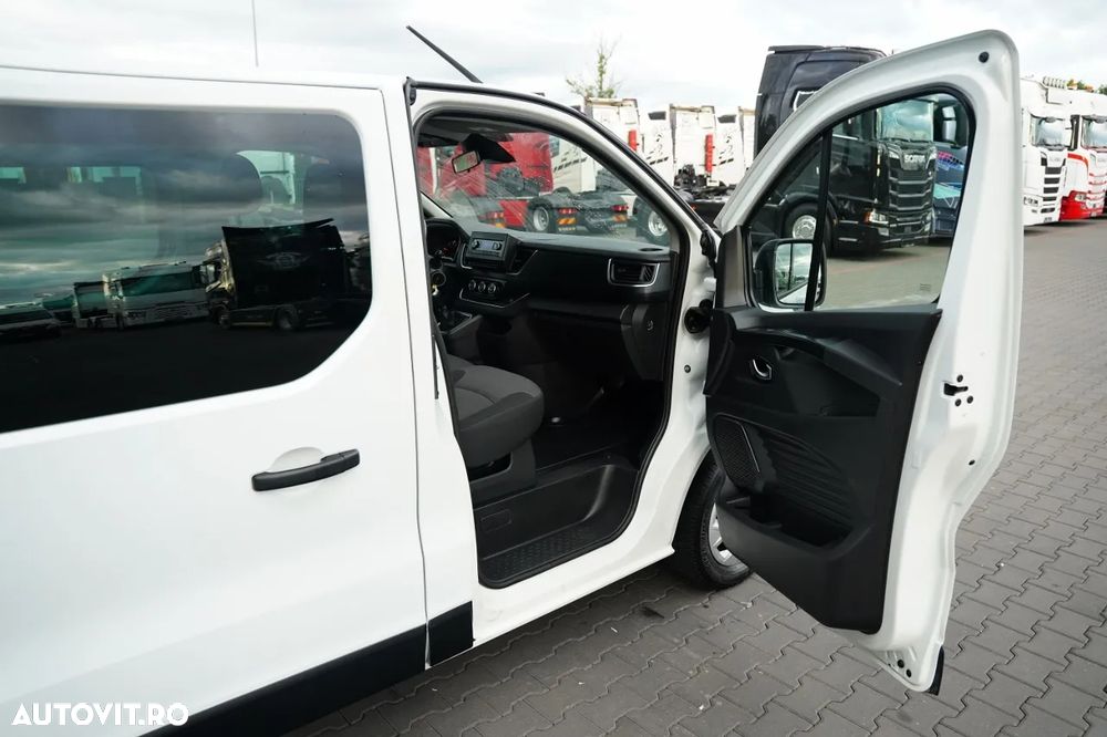 Renault TRAFIC III / AUTOBUZ / 9 LOCURI / 2022 / PRIMUL PROPRIETAR / REVIZAT - 32