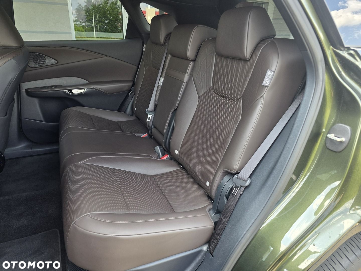 Lexus RX - 7